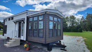 TINY HOUSE TRULY BUILT FOR A KING NEVER SEEN BEFORE