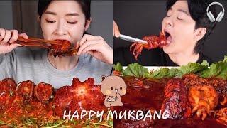 #REALSOUND #MUKBANG #ASMR  SEAFOOD FEAST WITH SUPER HOT SPICY SAUSE 