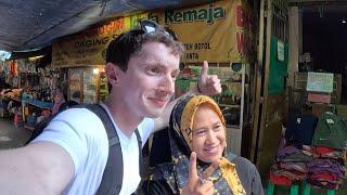 Going Full Polyglot in Chinatown Jakarta 