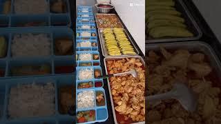 PENYAJIAN MENU MAKAN WARGA BINAAN