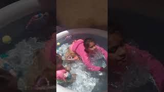 vídeo de piscina