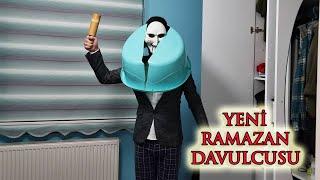 RAMAZAN DAVULCUSU MASKELİ ADAM SAHURDA TÜM MAHELLEYİ UYANDIRDI