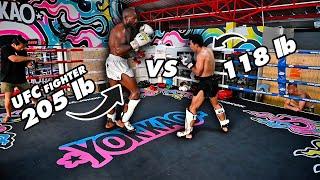 Muay Thai Sparring  BIG Vs Small UFC’s Khalil Rountree Jr. Vs Tay Matee