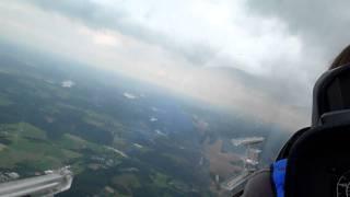 Benachbartes Segelflugzeug beim Rundflug Auf dem Dümpel