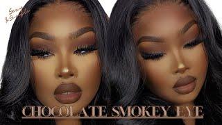 CHOCOLATE BROWN SMOKEY EYE JUVIAS PLACE PALLET BRONZER ON LIPS