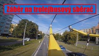 Záběr na trolejbusový sběrač  Footage of Trolleybus collector