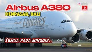 Semua Pesawat Menyingkir Memberi Jalan A380 Landing di Bali