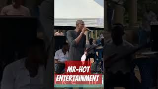 The moment Mr Hot Entertainment change music the atmosphere changes hes very good just watch him