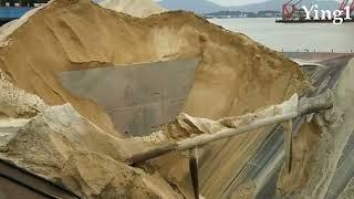 My colleague barge is unloading 5000 tons of river sand