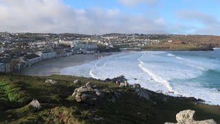 St Ives Cornwall beautifully quiet Early morning wander and breakfast at Porthmeor cafe Mar 2020