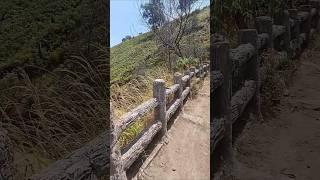 Mount Ijen Banyuwangi trekking alone part 10 pagar gunung #sunriseofjava #fence #crater