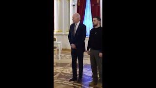 Zelensky welcomes Joe Biden to Kyiv