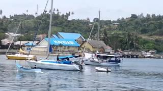 Yacht peserta Sabang Marine Festival 2016 mulai meninggalkan teluk Sabang