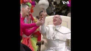 Đức Giáo Hoàng xem xiếc ở Vatican VOA