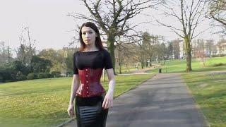 Markissa spring walk in Essen in Latex skirt