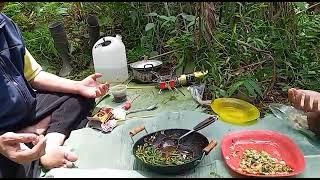 syukuran makan di kebun doro kabupaten pekalongan