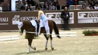 Anna Cavallaro - Voltige Finale Coupe du monde - Jumping international de Bordeaux 2012