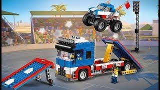 LEGO Creator 3in1 Monster Trucks Stunt Show - 31085