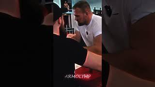 Цыпленков vs Сарычев #armwrestling #motivation #cyplenkov #спорт #sports #vs#topnews