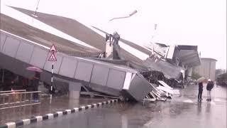 New Delhi airport roof collapses after heavy rain  REUTERS