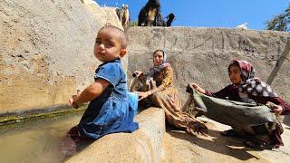 Hard and exhausting life of Afarin and his daughters Bita and Anahita