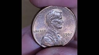 ️ WOW 2 X 1982 VARIETIES ZINC & COPPER  SM & LG DATECLICK BELOW WATCH LONG FORMAT EPISODE️‍ 184