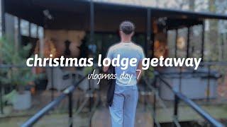 christmas lodge getaway  vlogmas day 7