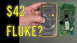 EEVblog 1574 - REVIEW Is the $42 Fluke 101 Multimeter Any Good?