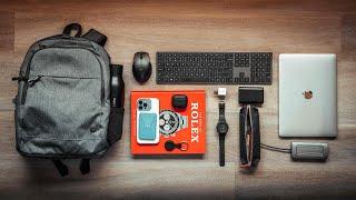 Whats in my SchoolUniversity Tech Backpack + College Essentials EDC