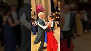 Waltzing at the Vienna Opera Ball🩰  #baldesdebutantes2024