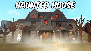 BUILDING a HAUNTED HOUSE in BLOXBURG