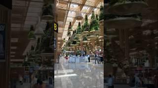 Duniya ka sabse khubsurat Airport hai ye batao konsa hai ?? #shorts #ytshorts #yt #viral