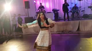 New Mast Afghan girl dance member of Hewad group for Jawid Sharif live song in wedding Germany 2019