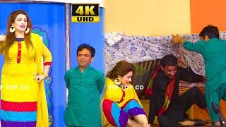 Vicky Kodu and Saira Mehar  Farhan Mughal  New 4K Punjabi Stage Drama 2021  Comedy Clip 2021