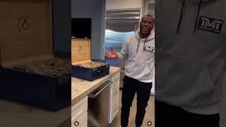 INSANE WATCH COLLECTION THAT FLOYD MAYWEATHER HAS  CHECK IT OUT