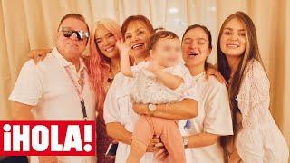 Karol G Así son los padres y las tres desconocidas hermanas de la artista latina colombiana