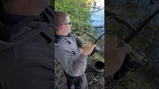 Verwirrter Angler vs. verwirrter Passant  #angeln #fishing #catch #shorts