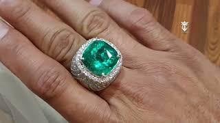 Superb Exceptional Emerald Beryl Zamrud Jamrud Colombia 21.59 Ct Insignificant Oil GRS Certified