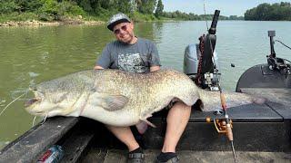 Auf der Jagd nach dem Fluss-Monster