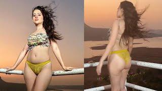 Urfi Javed Enjoying Sunset In BIKINI On Her Vacation