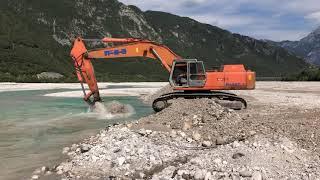 Fiat hitachi FH450 Excavator Digging Gravel Under Water