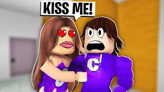 my crazy fan girl tried to kiss me in roblox..