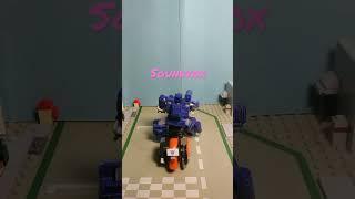 Its me Soundvox digging the awesome Kate Bush song #Soundvox #core #transformers #running #lego