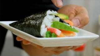 How to make Temaki Sushi - Manu Shows you how to make Temaki