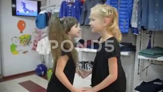 Cute Little Girls Kissing - WOW