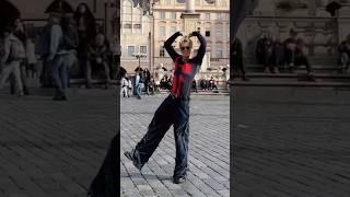 Cùng Trọng Hiếu mang ngôi sao băng tới Praha CH Czech #tronghieu #shootingstar #Praha #Czech