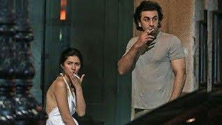 Love Birds Ranbir Kapoor & Mahira Khan spotted SMOKING