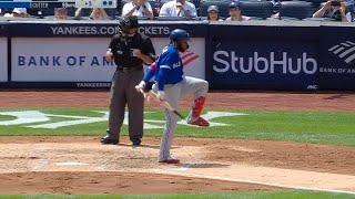 Vladimir Guerrero Jr. DEMOLISHES bat after strike out Bo Jackson-style bat break 