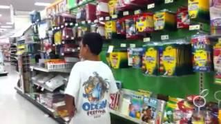 Kid farts loudly in target