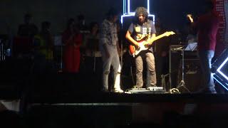 Sun raha hai na tu  Ankit Tiwari  live  AIIMS  Pulse 2016